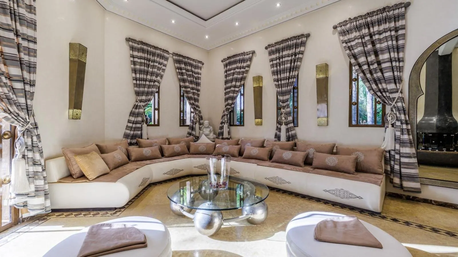 Guest house Lion'S Palace Villa De Luxe A Marrakech Ouled Moumen